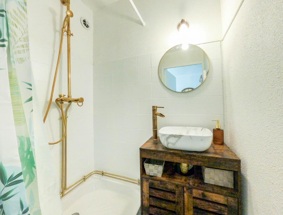 Splendide Appartement Golden House Vue Lac Et Montagne ポール・ラ・ヌーヴェル エクステリア 写真