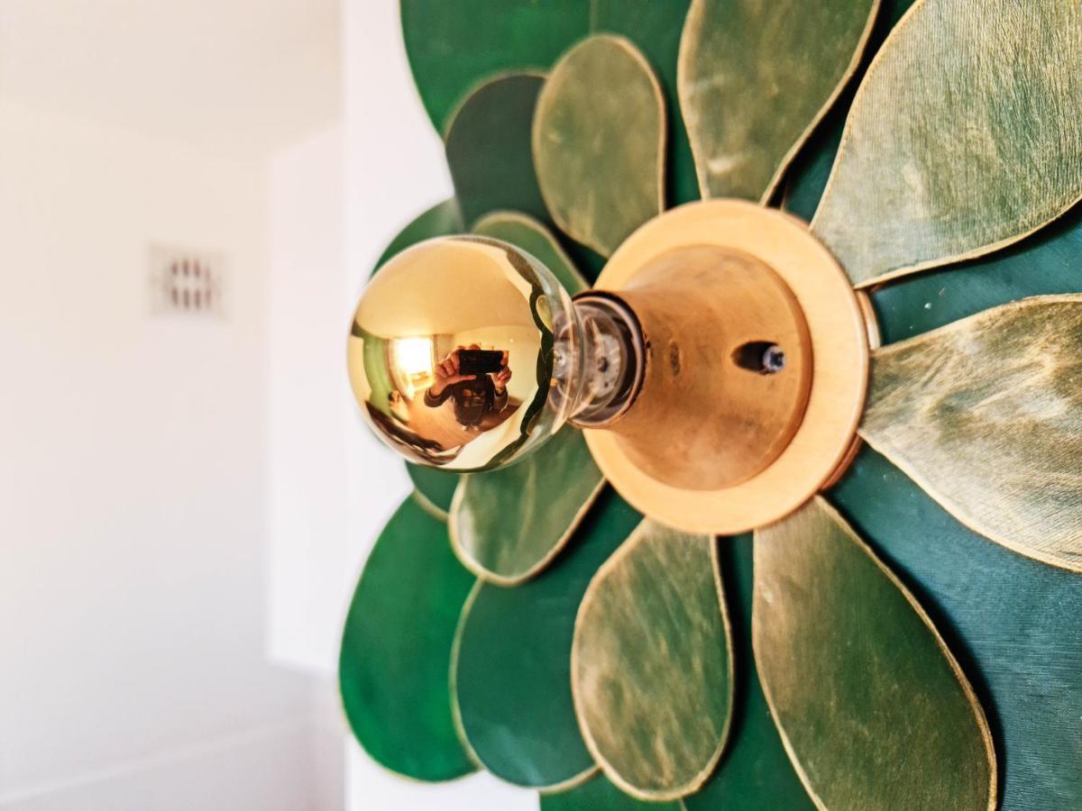 Splendide Appartement Golden House Vue Lac Et Montagne ポール・ラ・ヌーヴェル エクステリア 写真